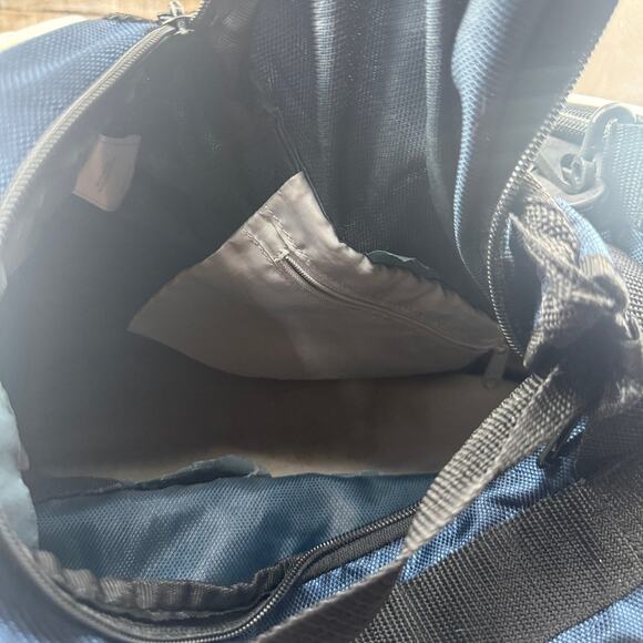 Adidas Soccer Duffle Bag Shoulder Carrier Defender Series - Picture 4 of 12